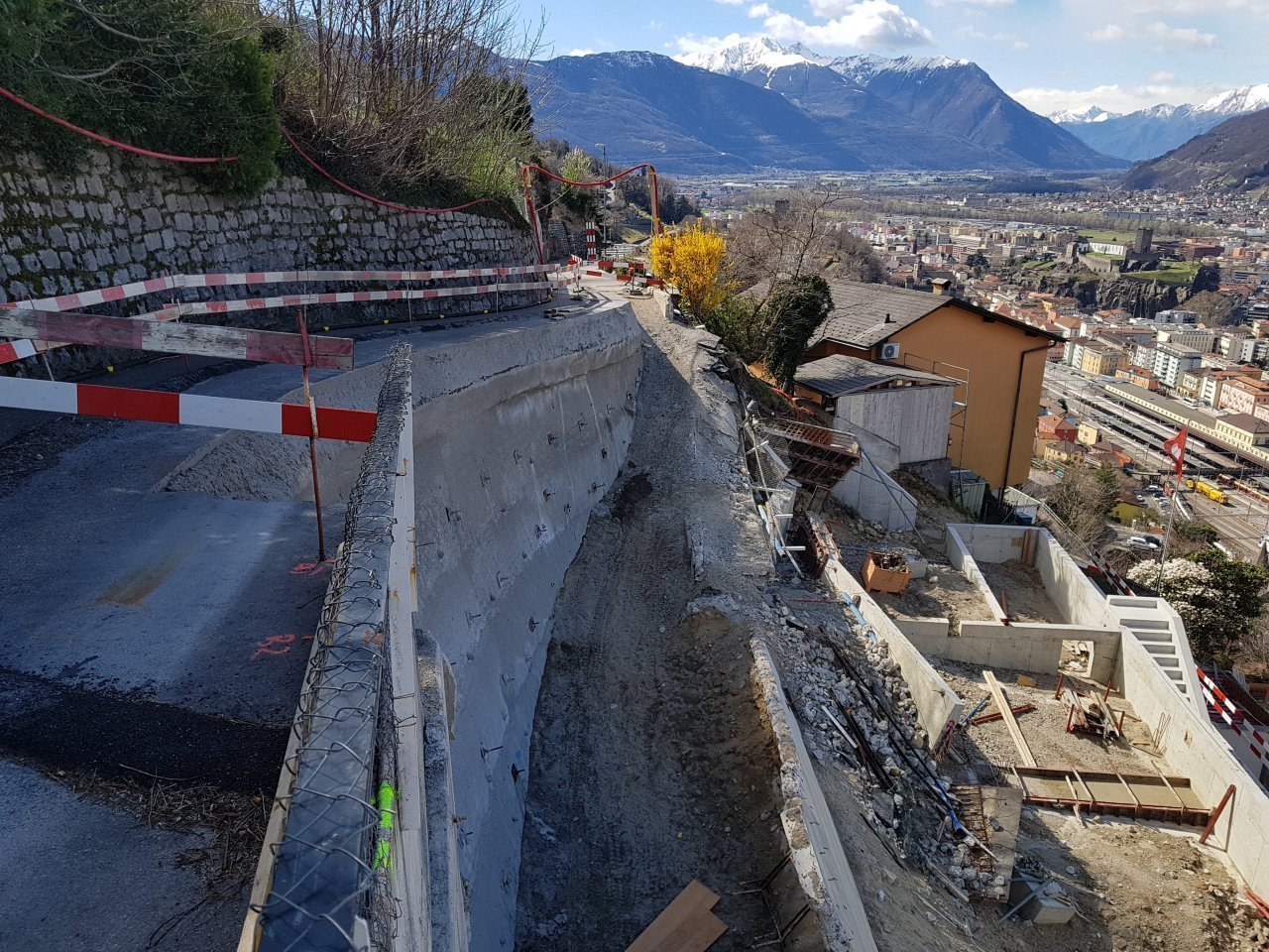 Crollo di Daro, il Municipio chiama in causa l'impresa ...