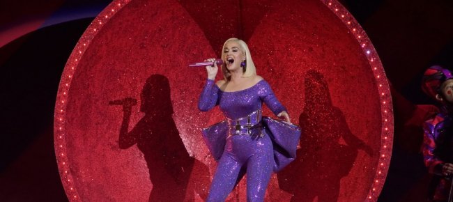 ascelle-non-depilate-contro-il-body-shaming