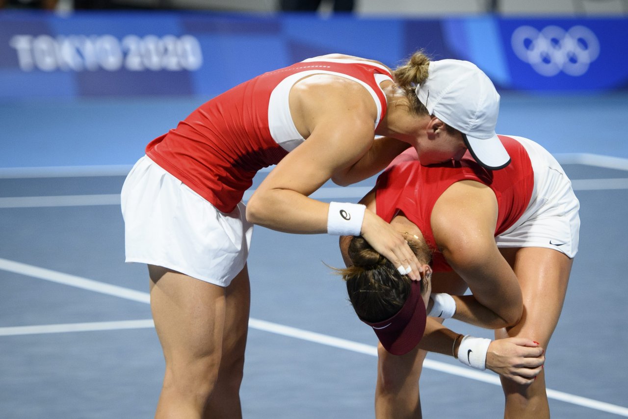 Belinda Bencic e Viktorija Golubic in finale di doppio ...