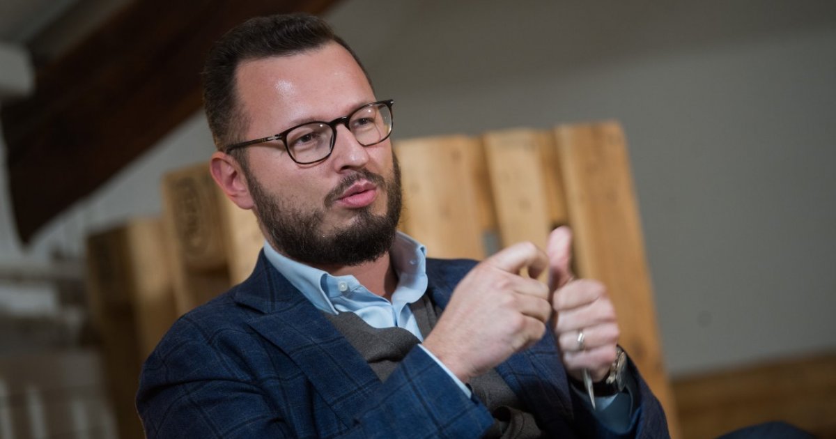 Farmacie (Plr) contro il “mercato elettivo” delle inimicizie e delle scienze Farmacie (Plr) contro il “mercato elettivo” delle inimicizie e delle scienze