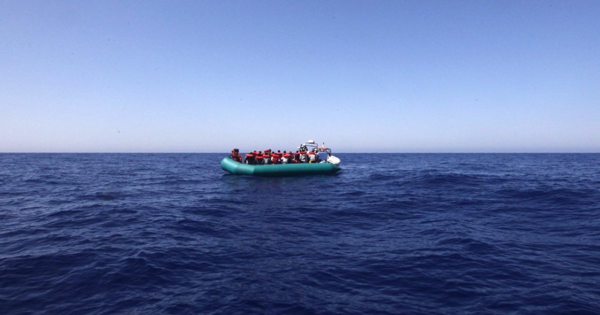 Inmigrantes, España: Decenas de desembarcos en las islas y el sur Inmigrantes, España: Decenas de desembarcos en las islas y el sur