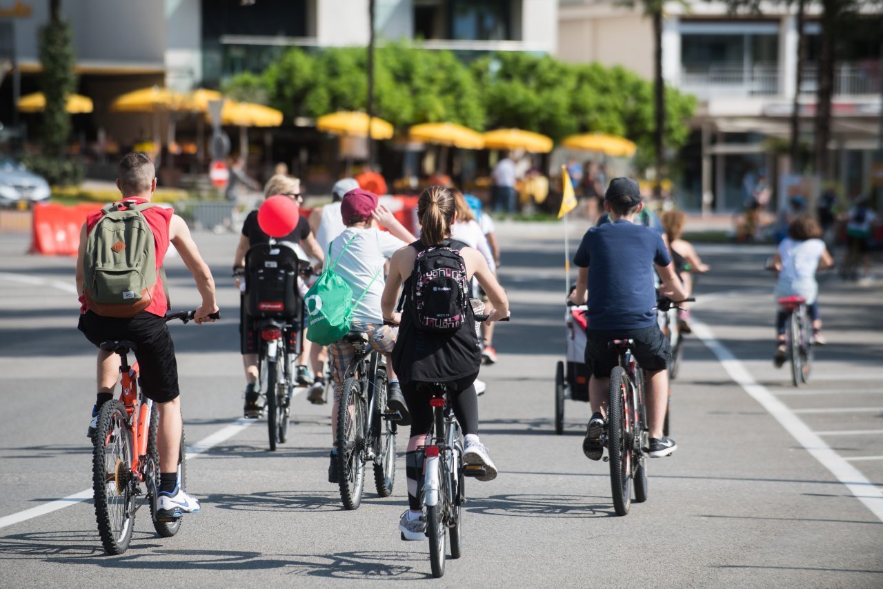 Andare al lavoro in bici per guadagnare 40 franchi al mese | laRegione.ch