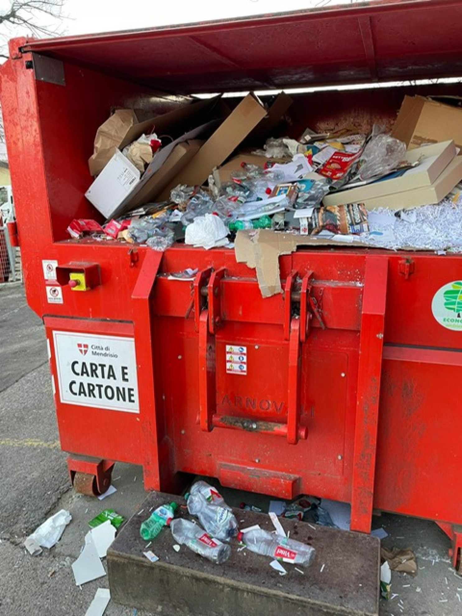INTERROGAZIONE – «Situazione controlli punti di raccolta rifiuti a Mendrisio e quartieri»