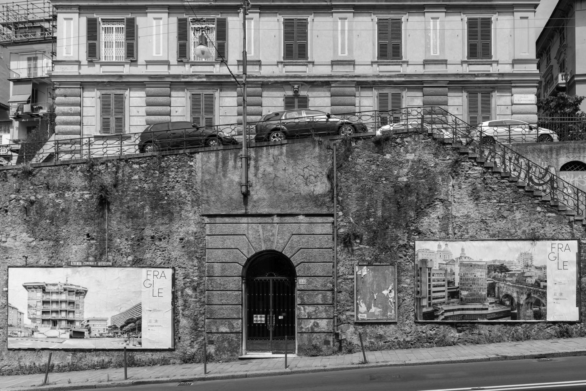 Lugano, 'Genova città fragile' in mostra a Villa Saroli