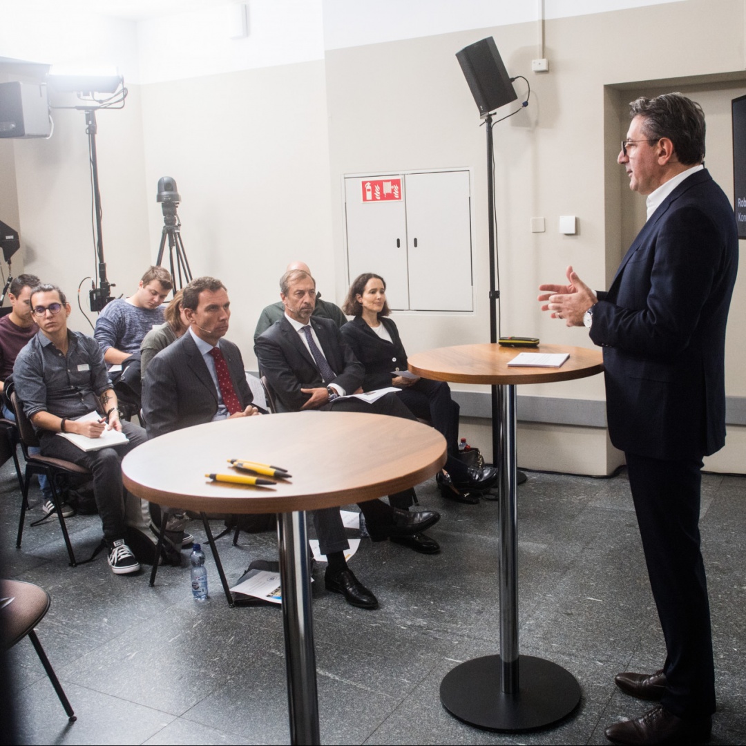 Posta e Cornèr Banca, un accordo ‘per la prossimità’ laRegione.ch