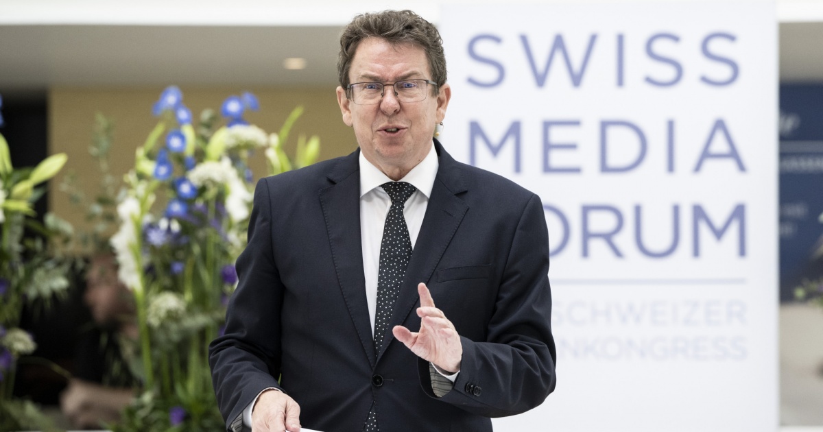 Albert Rösti preoccupato per la situazione dei media | laRegione.ch