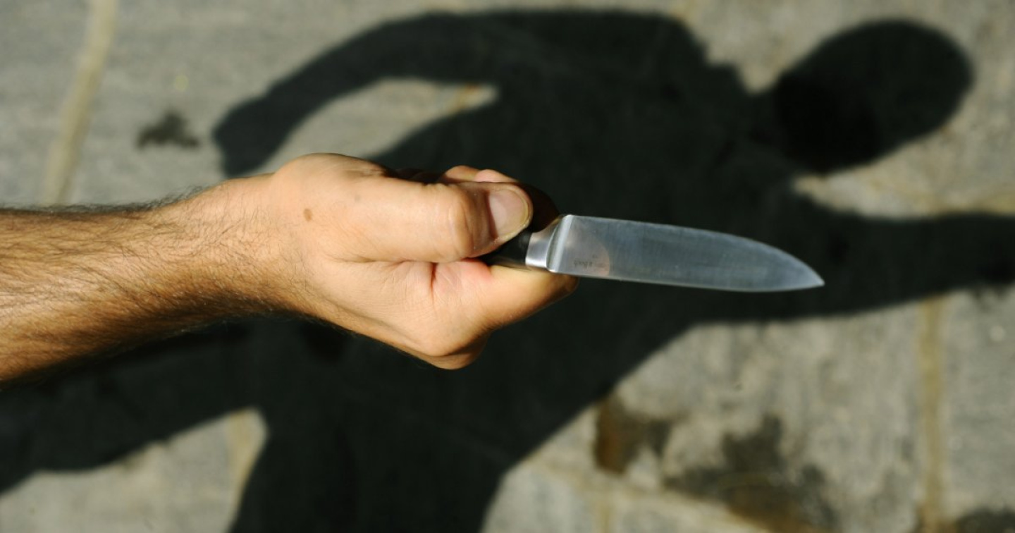 Vincono al bingo, ma litigano. Ed esce un coltello