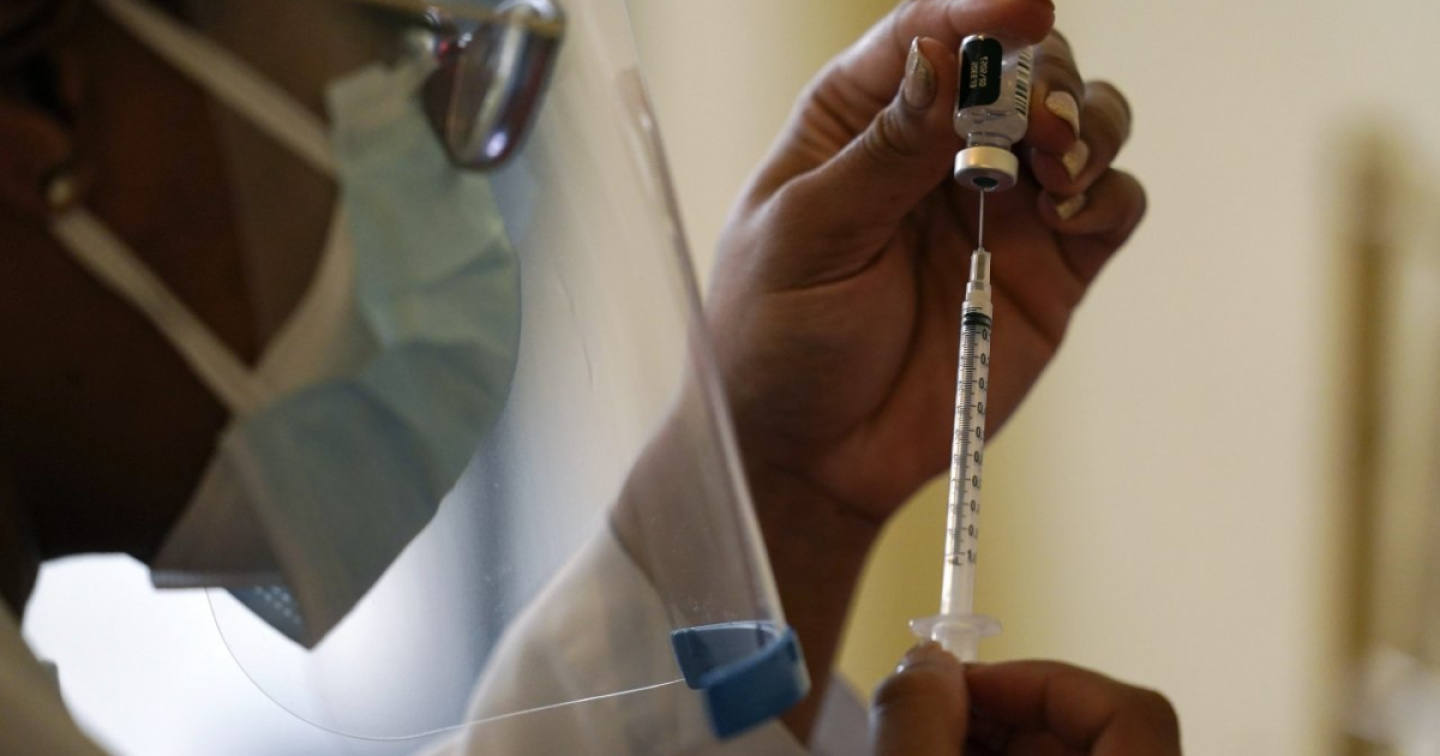 Anche le farmacie disponibili a vaccinare contro il Covid