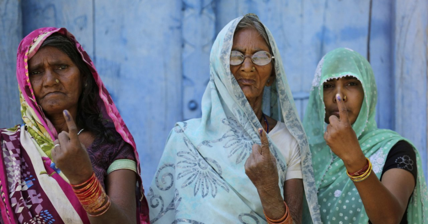 India: sgozza la figlia e porta la testa alla polizia
