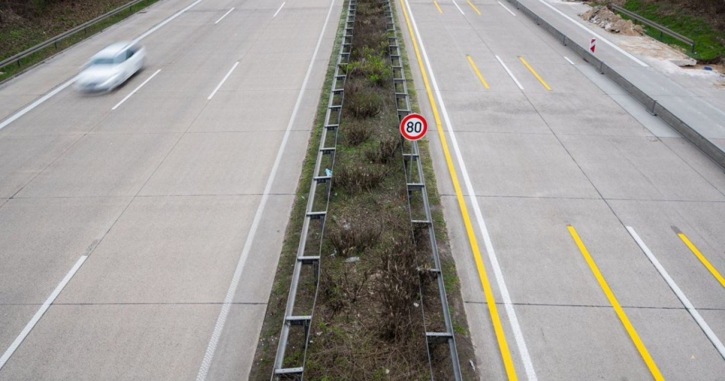 Strada in discesa per le auto autonome in Germania