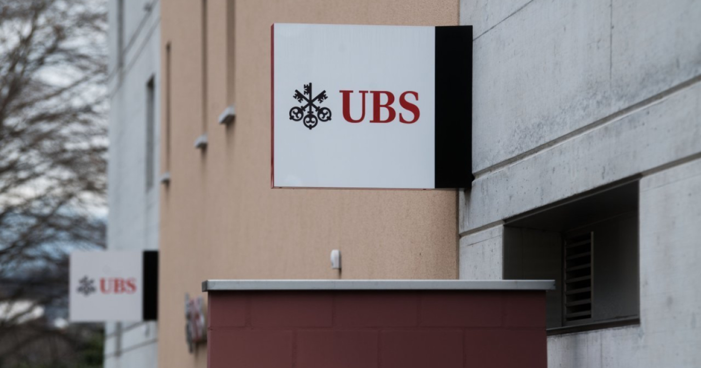 Bloomberg: 'Ubs taglierà 700 impieghi in Svizzera'