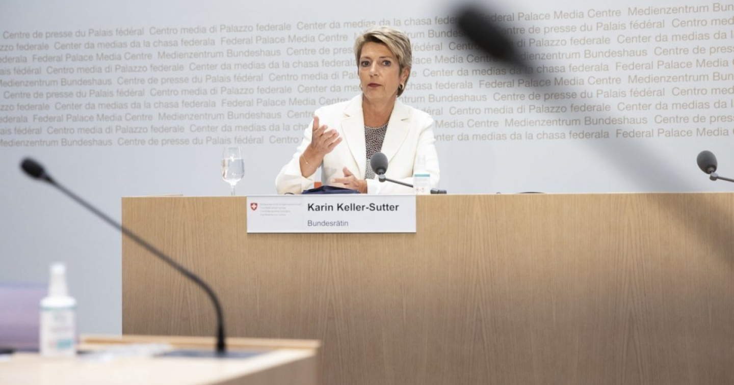 Keller-Sutter difende decisione riguardante i profughi afghani