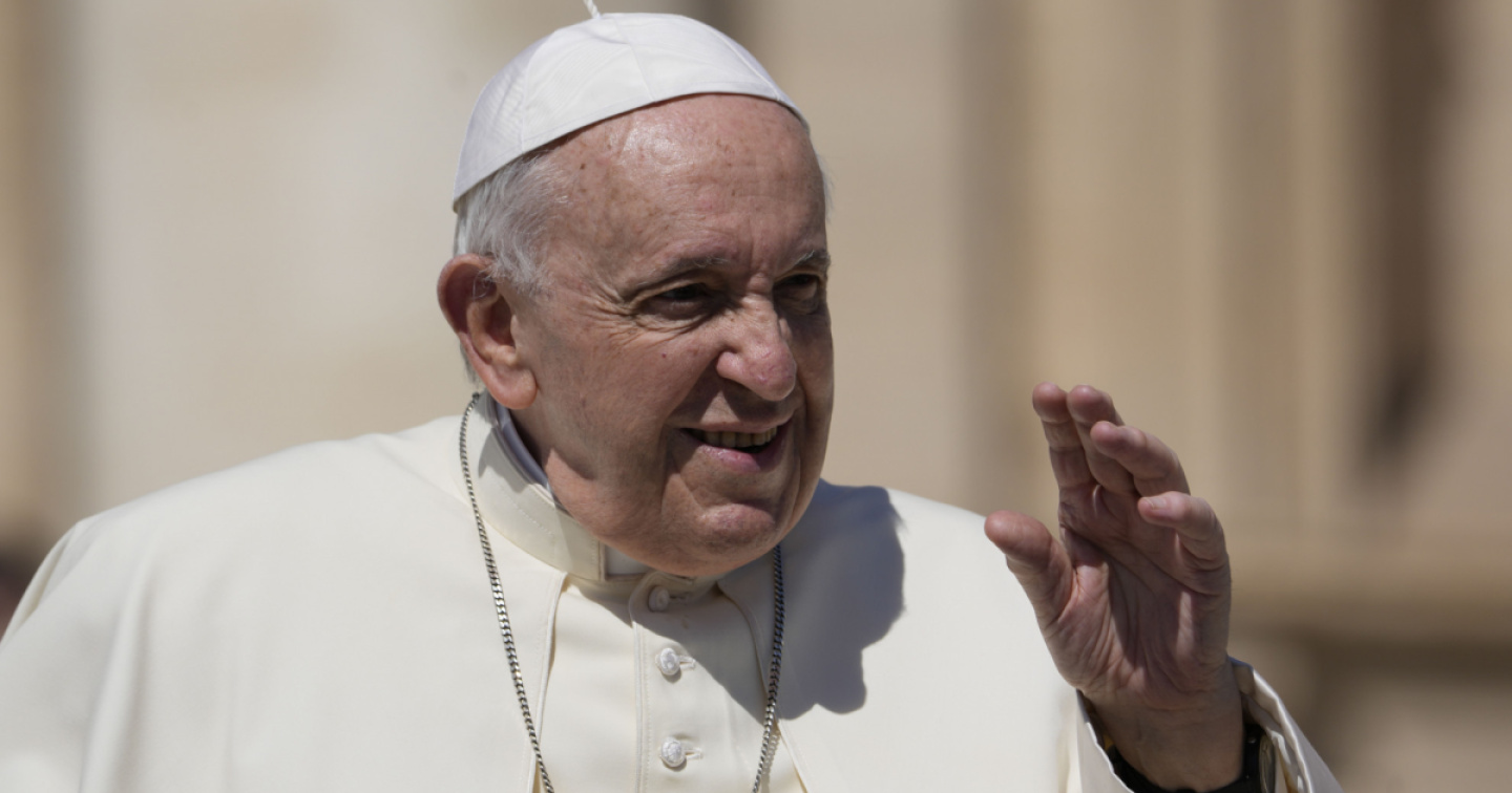 ‘Non posso camminare ma prego per voi. E voi pregate per me’