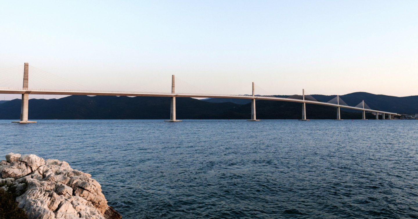 Apre il ponte che unisce direttamente Dubrovnik alla Croazia