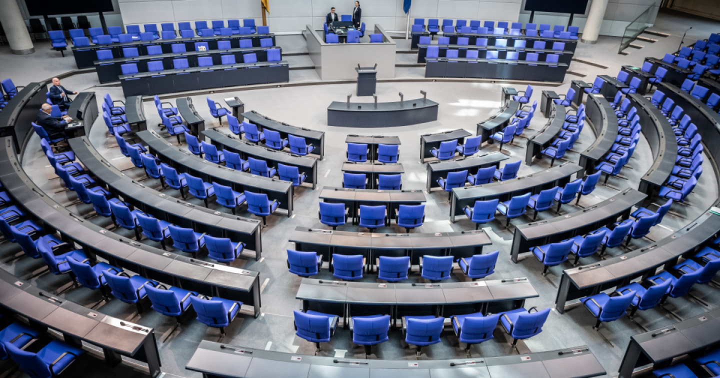 La prospettata... dieta del Bundestag può cominciare