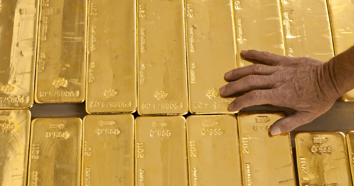 Traffico internazionale d'oro per 15 milioni, dieci gli arresti