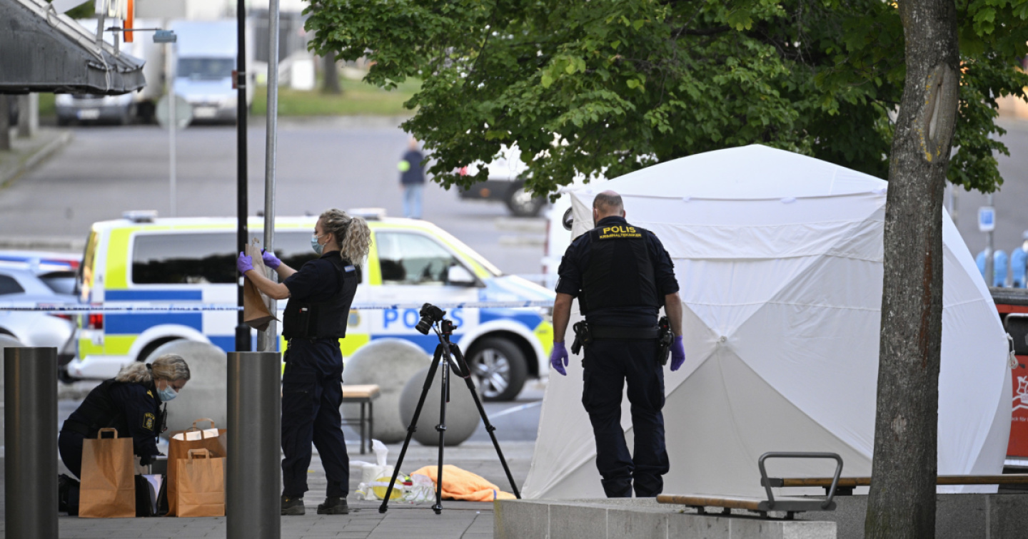 Svezia, esplosione in locale della movida di Göteborg