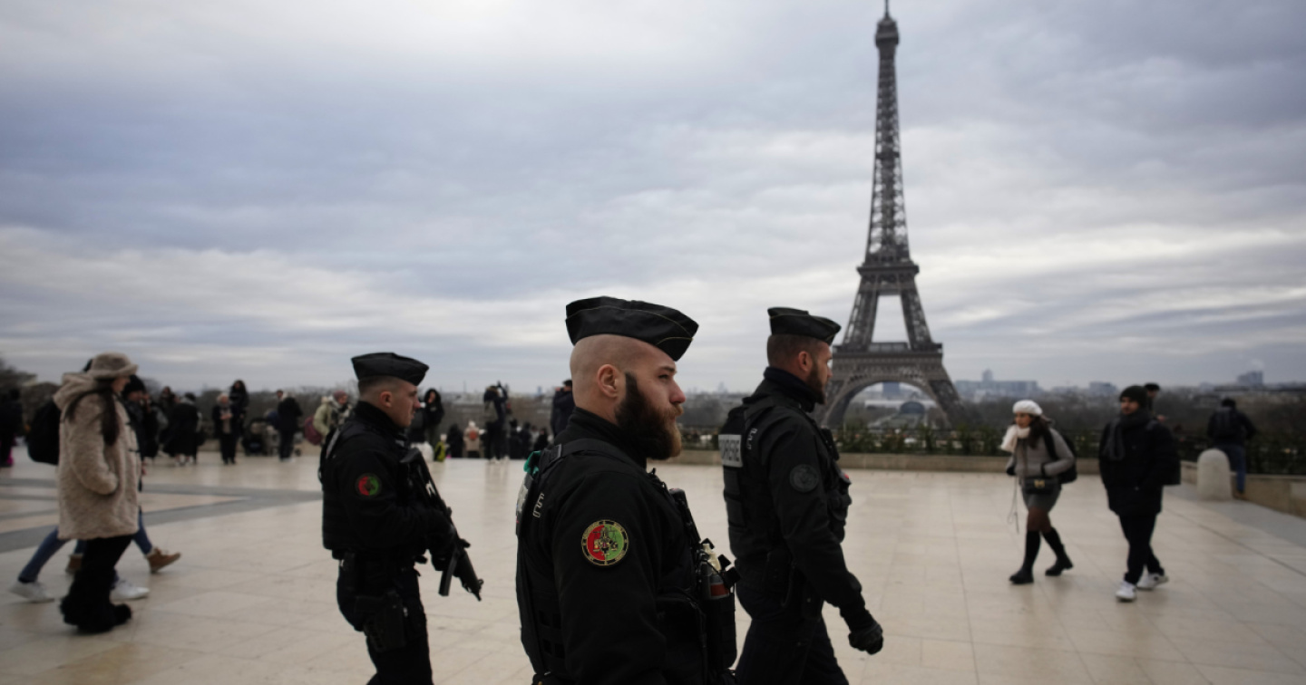 Cresce l’allerta in Europa, paura per Natale