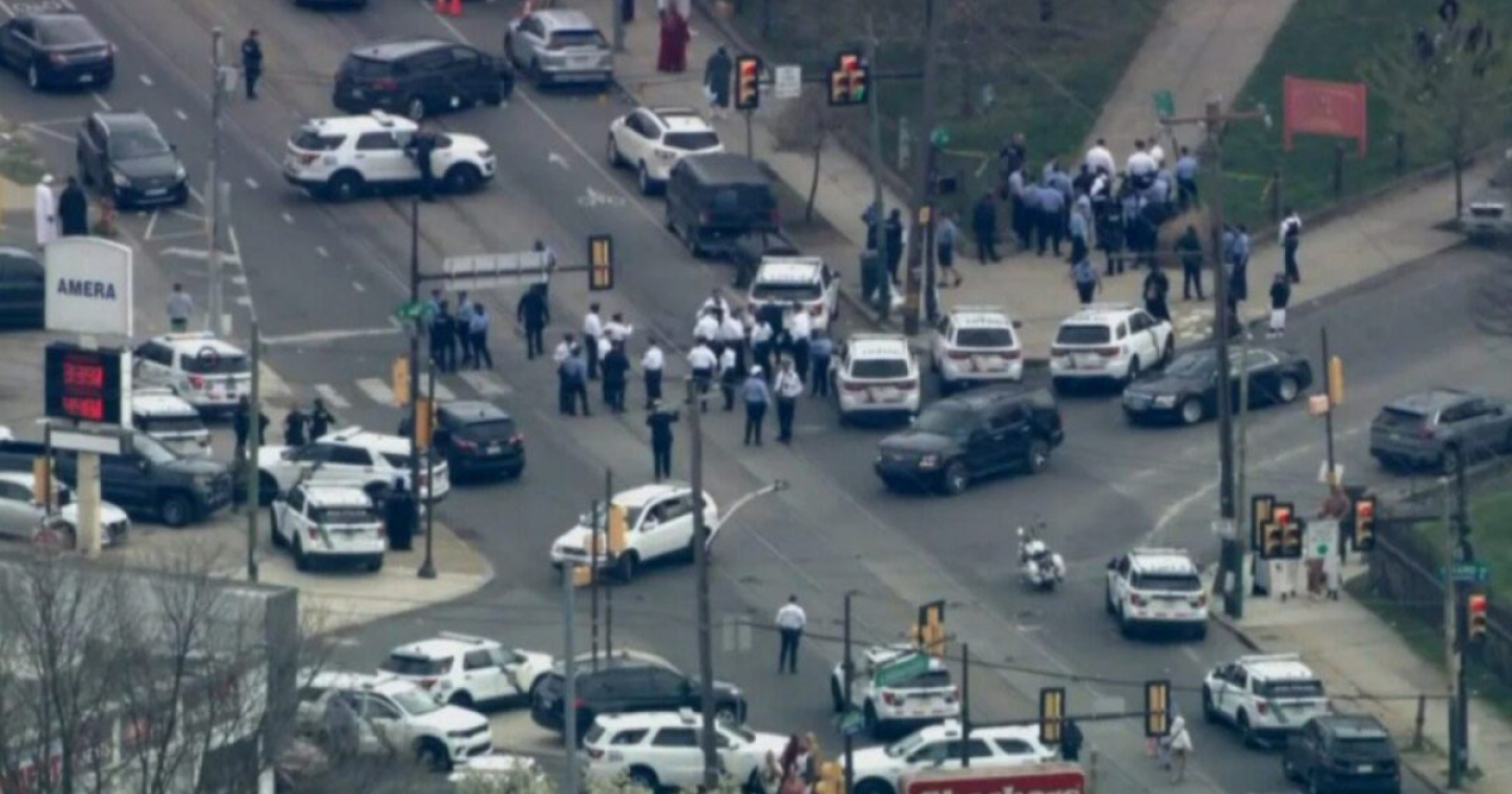 Spari e 5 feriti a un evento di fine Ramadan a Philadelphia