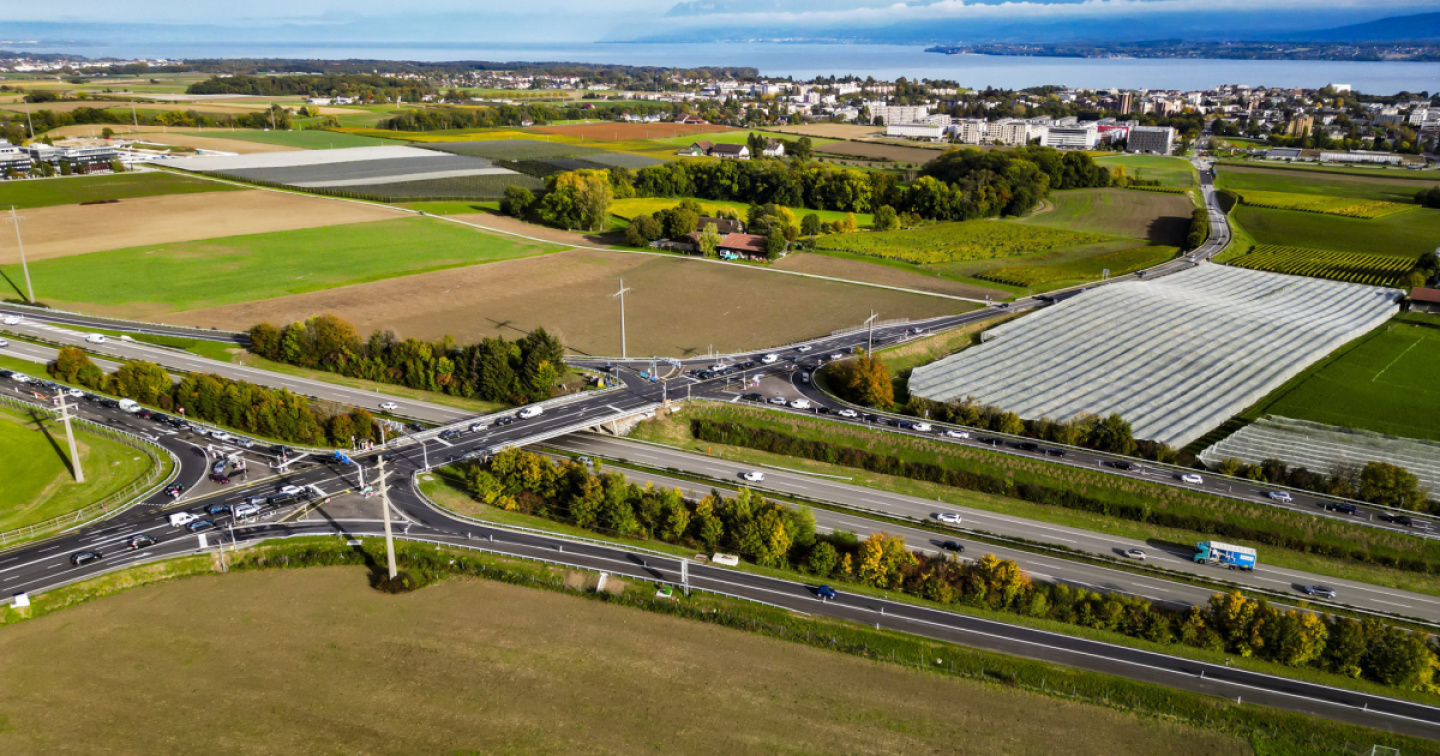 Sondaggio Ssr: ‘Sì’ risicato per l’ampliamento delle autostrade