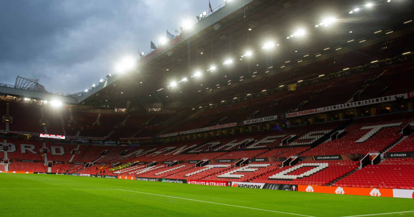 Manchester United al verde, in vendita zolle dell'Old Trafford