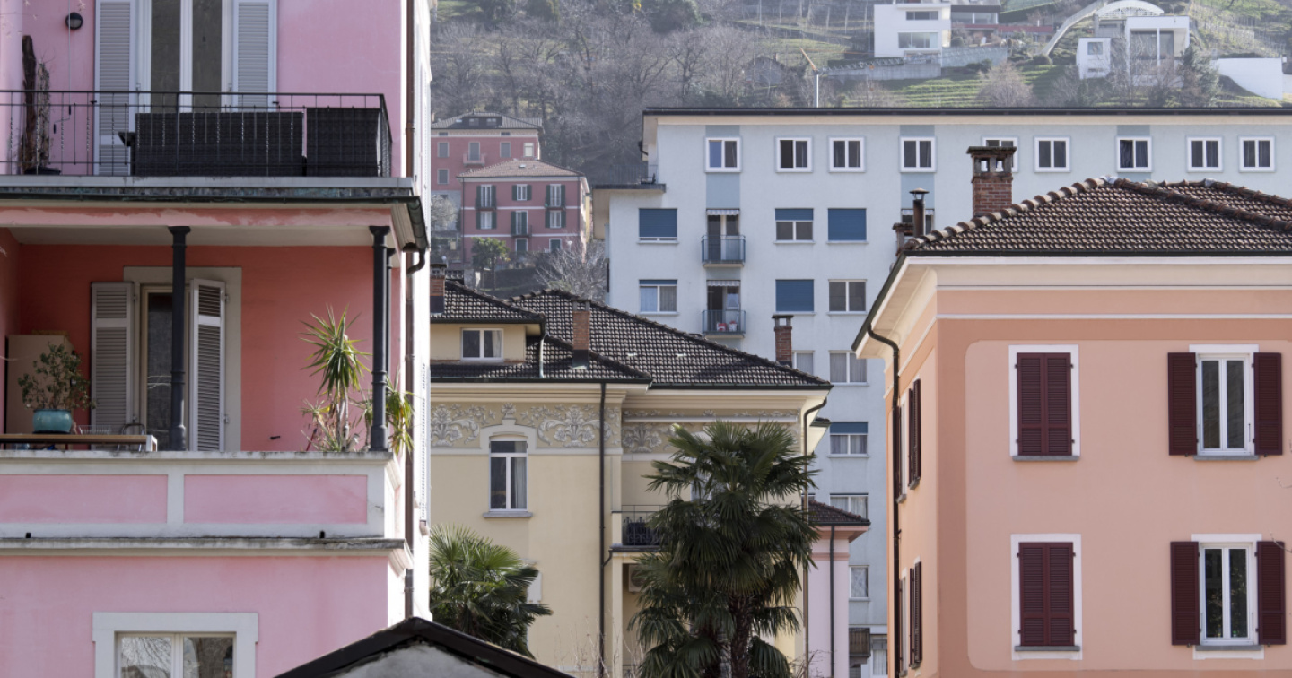 Sul citofono di Alloggi Ticino non ci sarà solo il Cantone
