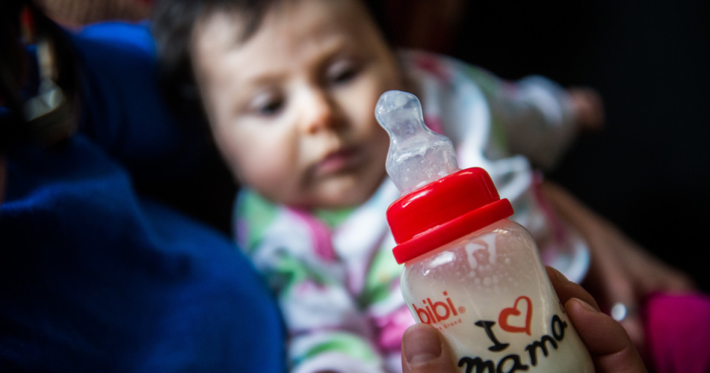 Mamme sempre più anziane e spermatozoi di bassa qualità, cresce l’infertilità in Svizzera