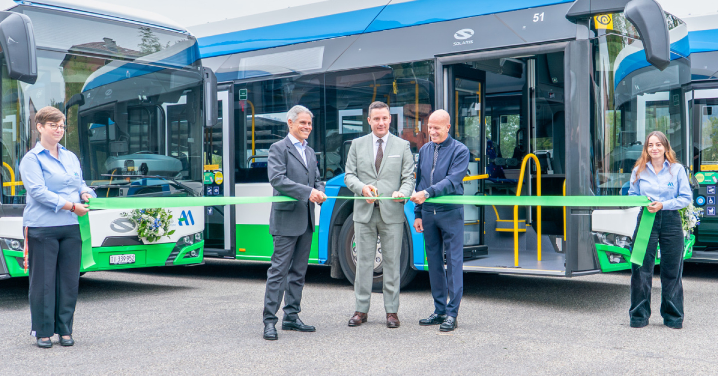 Per l'Amsa il viaggio verso il futuro inizia con quattro e-bus