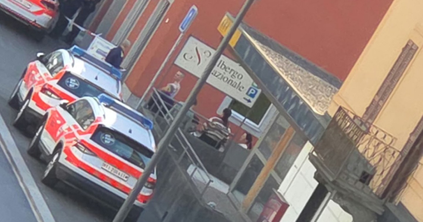 Fatto di sangue vicino alla stazione di Biasca: ferito un giovane