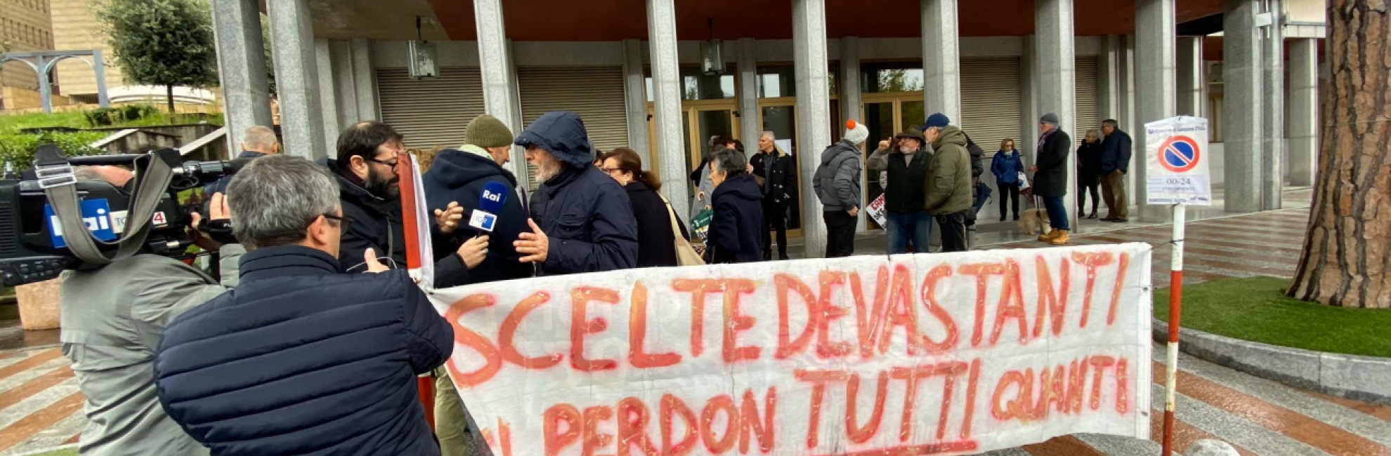 Manifestazione a Campione contro lo spazio doganale Ue | laRegione.ch