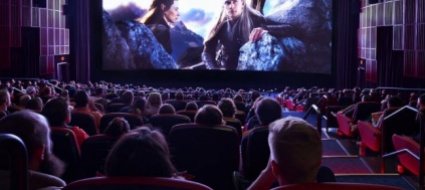 dopo-35-anni-riaprono-i-cinema-in-arabia-saudita