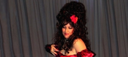 nelly-rossetti-e-il-burlesque