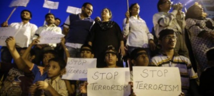 pakistan-attentato-a-bus-turistico-almeno-2-morti