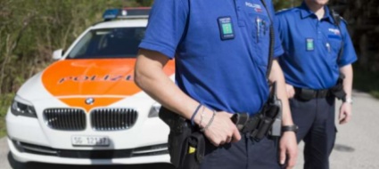minorenni-e-ubrachi-al-volante-di-un-trattore