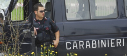 finge-di-voler-vendere-una-casa-e-stupra-l-agente-immobiliare