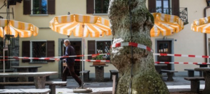 suter-un-ristorante-su-dieci-gettera-la-spugna-prima-o-dopo