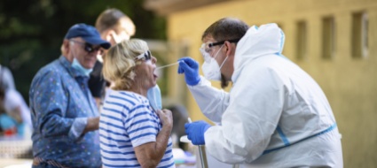 allarme-dell-oms-tormano-ad-aumentare-i-contagi-in-europa