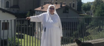 suor-manuela-oltre-la-tecnica-e-la-medicina-ci-vuole-il-cuore