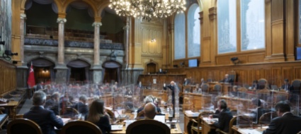 i-senatori-vogliono-una-politica-piu-trasparente