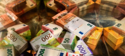 non-pagava-le-tasse-aveva-oro-e-soldi-da-giocare-a-casino