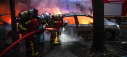 proteste-in-francia-scoppia-la-guerriglia