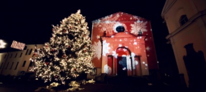 stabio-illumina-a-tema-alcuni-edifici-del-paese