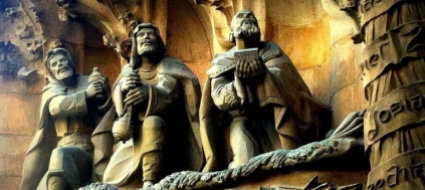 i-re-magi-invitano-la-gente-a-intonare-l-antico-canto