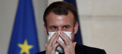 macron-avverte-non-andate-a-sciare-in-svizzera