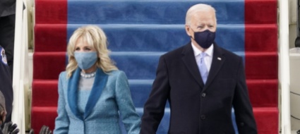 biden-ha-giurato-lady-gaga-ha-cantato-trump-s-e-dato