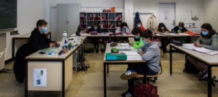 la-mascherina-a-scuola-resta-obbligatoria