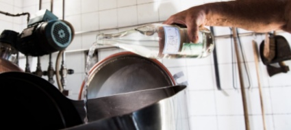 cugnasco-ultimi-giorni-per-distillare