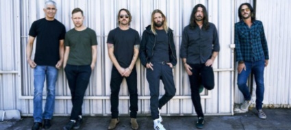 foo-fighters-assumere-senza-moderazione