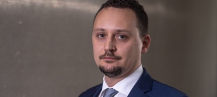 bambine-disumanizzate-e-manipolate-per-le-proprie-pulsioni