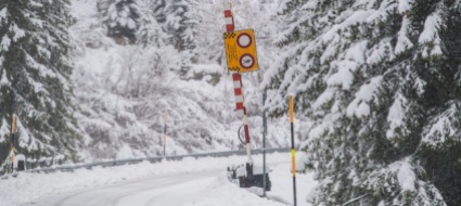 rischio-valanghe-sempre-chiusa-la-strada-del-lucomagno